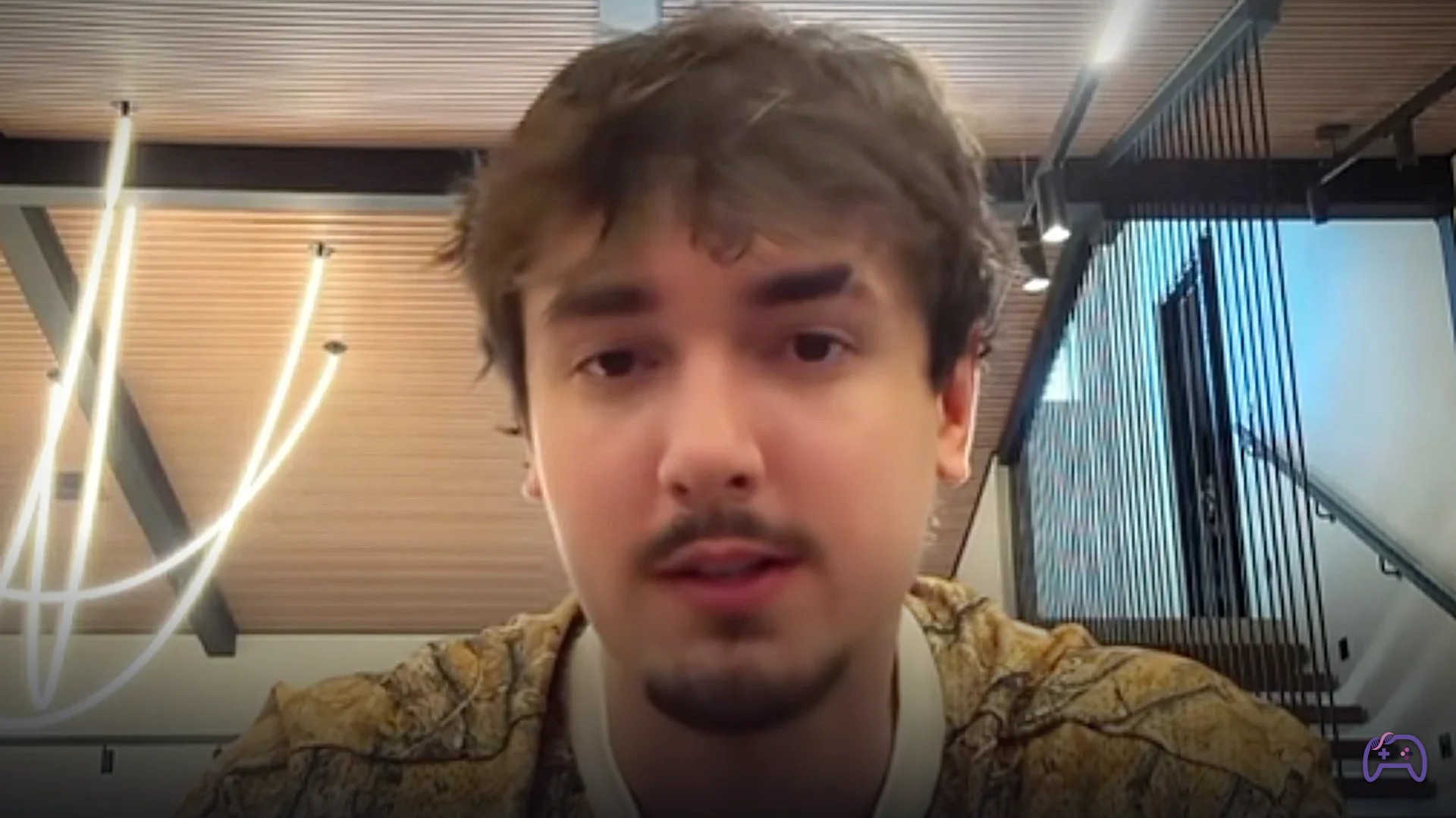 Звезда TikTok Брайс Холл арестован по обвинению в домашнем насилии